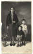 Valguarnera 1947. Grazia, Pippo e Nicolò
