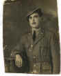1. Liborio in tenuta militare nel 1940.JPG (35176 byte)
